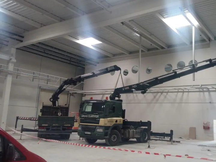 Trabajos-grúas-Zaragoza-55